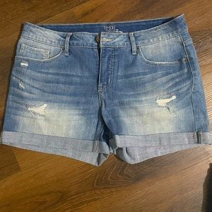 Women’s shorts